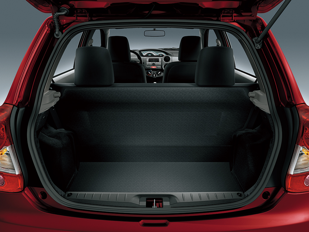 Toyota Etios Liva photo 14