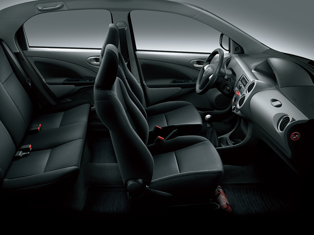 Toyota Etios foto 25
