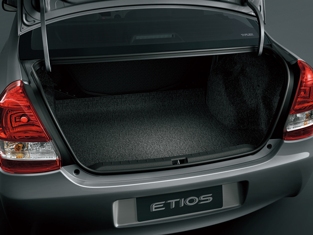 Toyota Etios foto 26