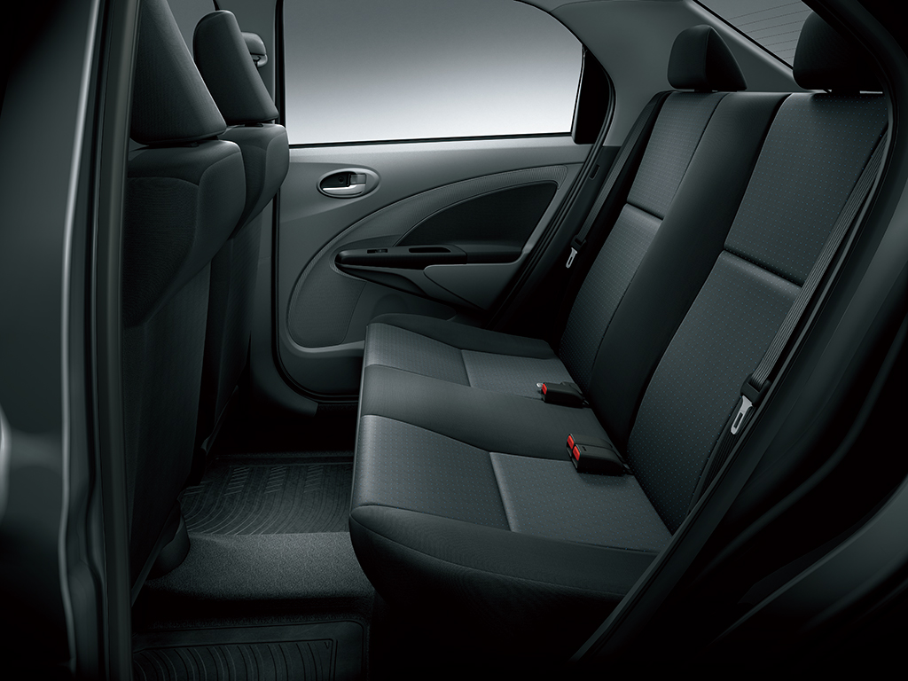 Toyota Etios photo 29