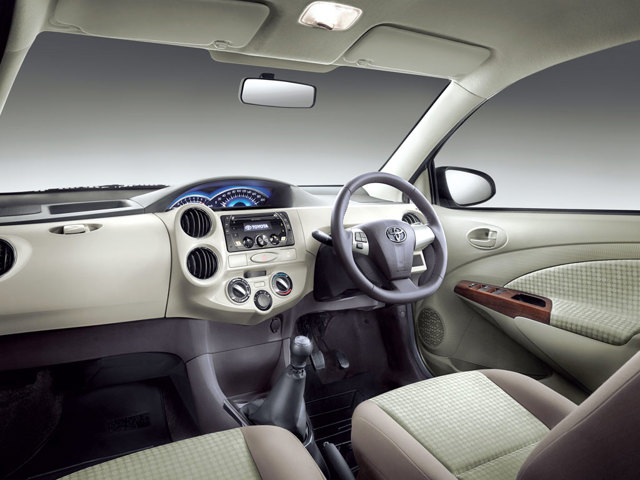 Toyota Etios foto 30