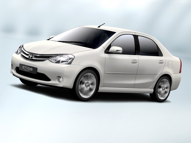Toyota Etios foto 11