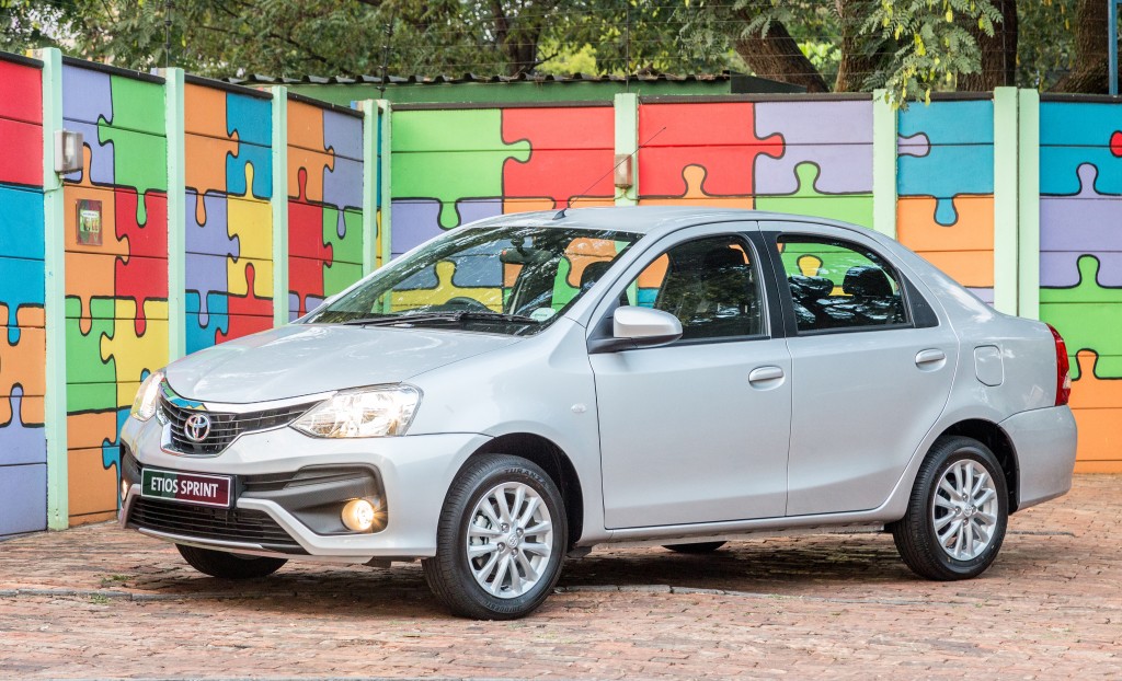 Toyota Etios photo 19