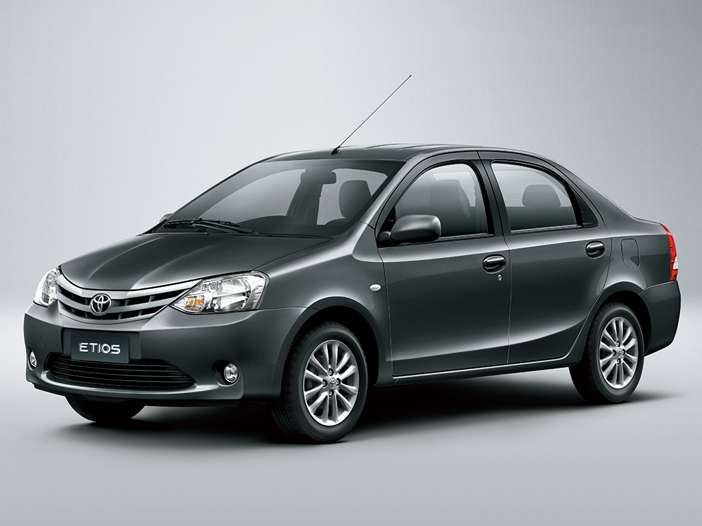 Toyota Etios photo 6