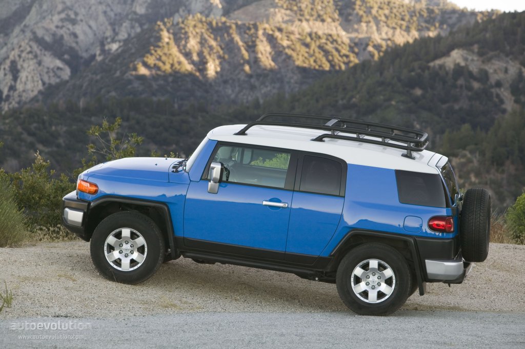 Toyota Fj Cruiser photo 3