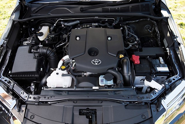 Toyota Fortuner photo 44