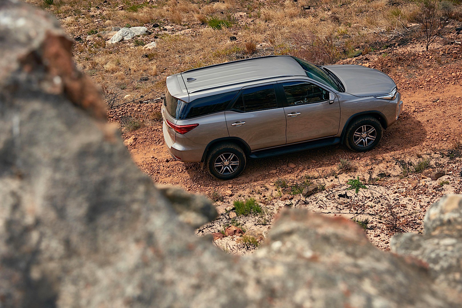 Toyota Fortuner photo 37