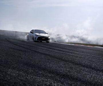 TOYOTA GR Corolla