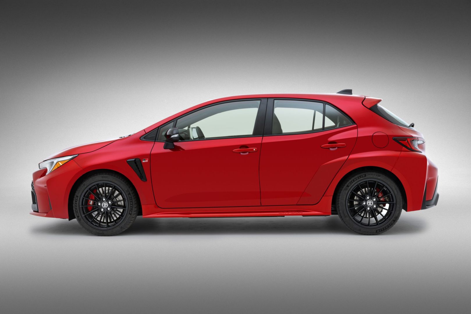 Toyota Gr Corolla photo 10