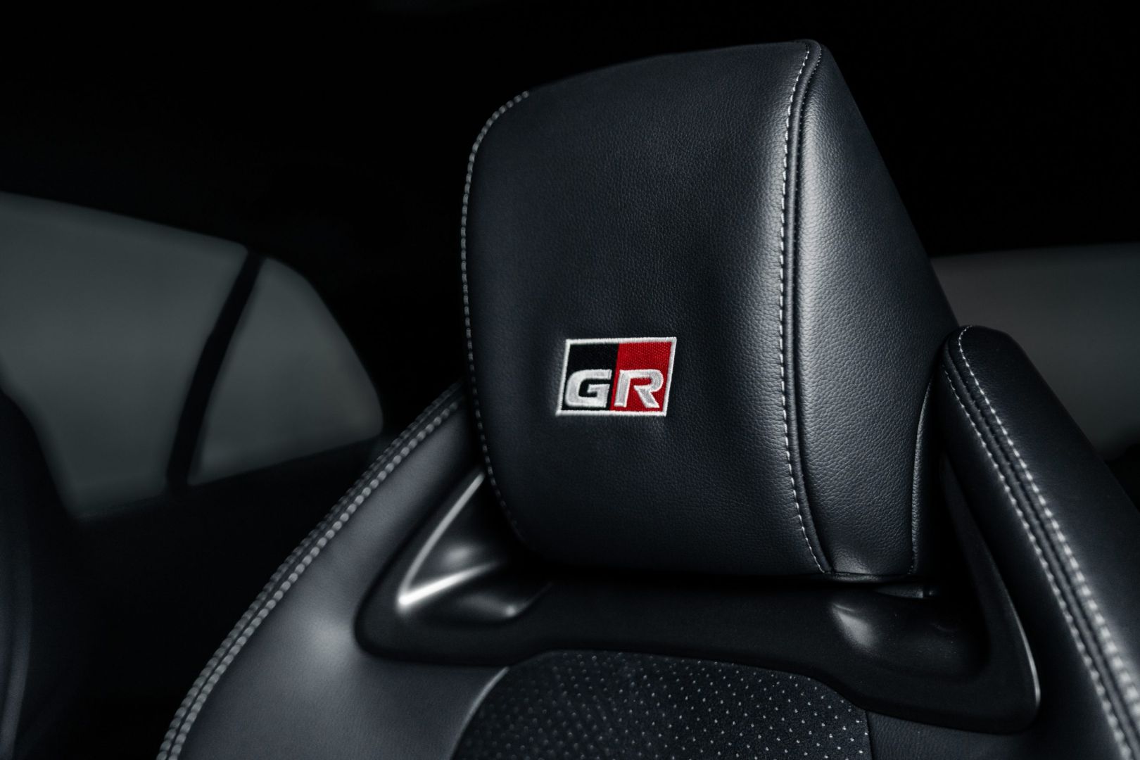 Toyota Gr Corolla photo 37