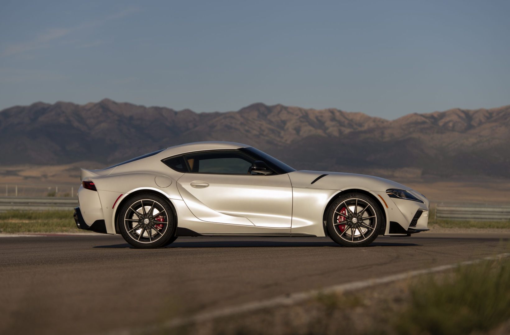 Toyota Gr Supra photo 16