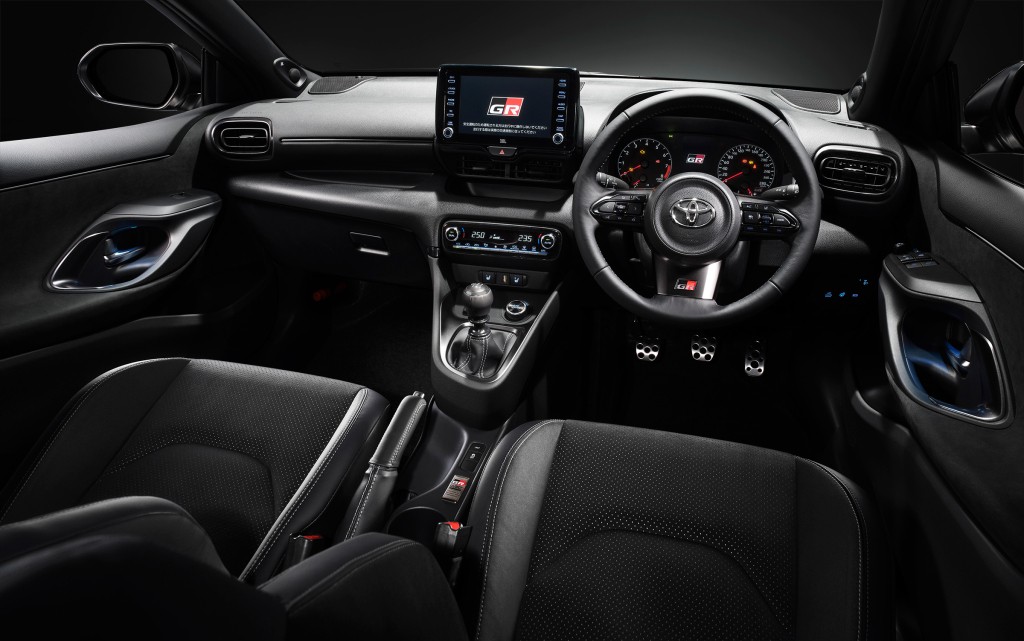 Toyota Gr Yaris photo 16