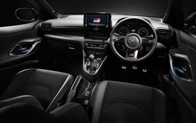 Toyota Gr Yaris photo 16