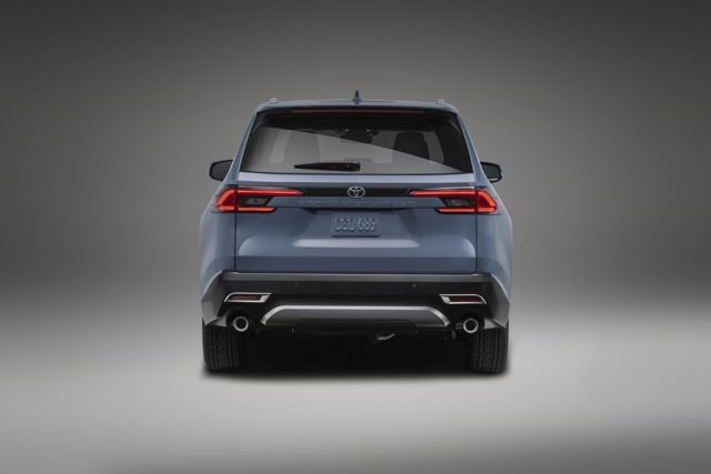 Toyota Grand Highlander foto 3