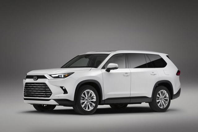 Toyota Grand Highlander foto 15