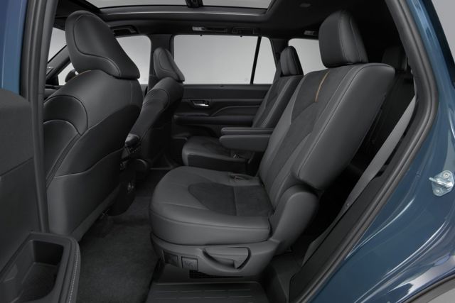 Toyota Grand Highlander foto 58