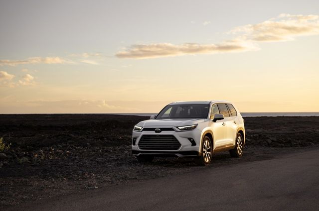 Toyota Grand Highlander foto 19