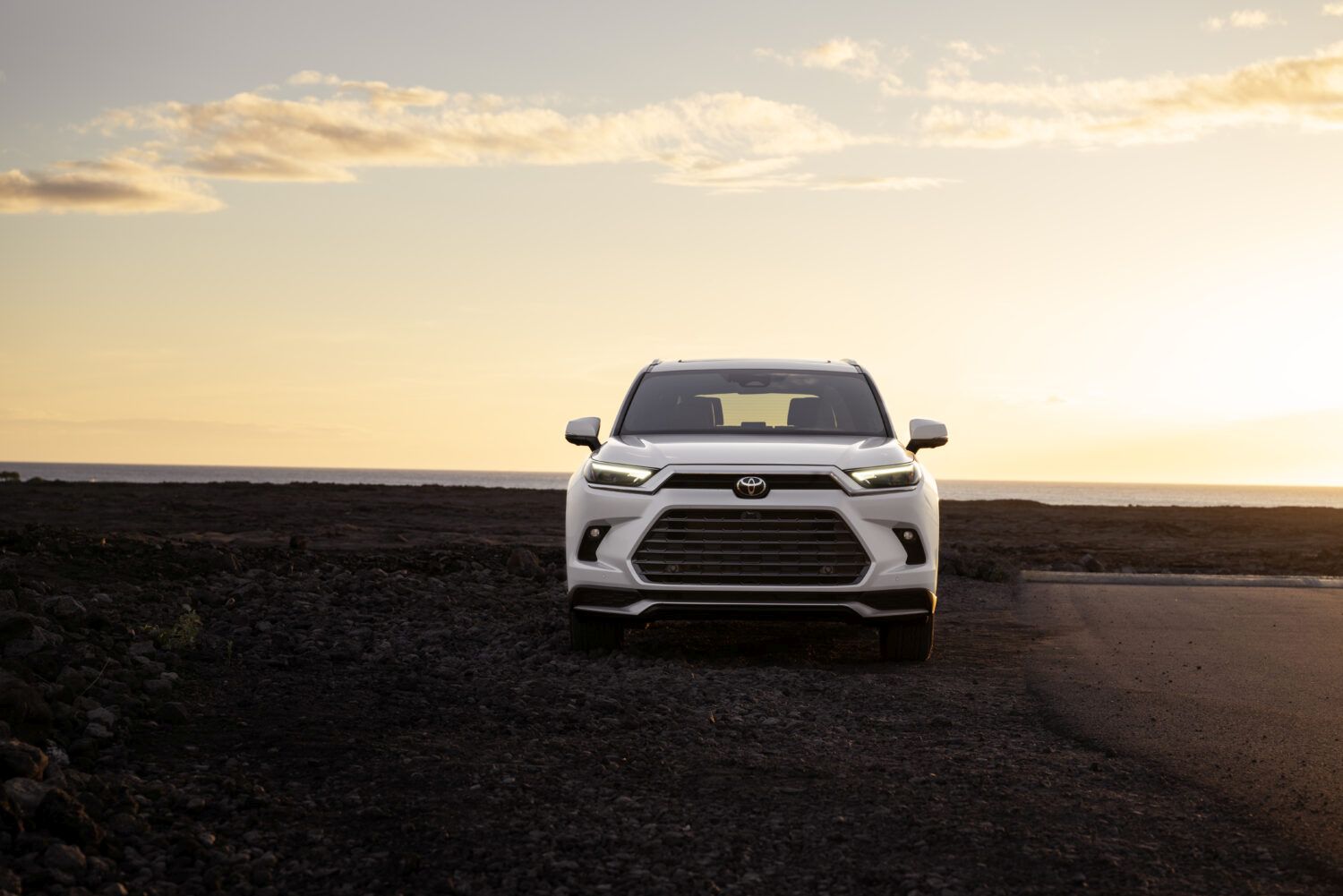 Toyota Grand Highlander photo 20