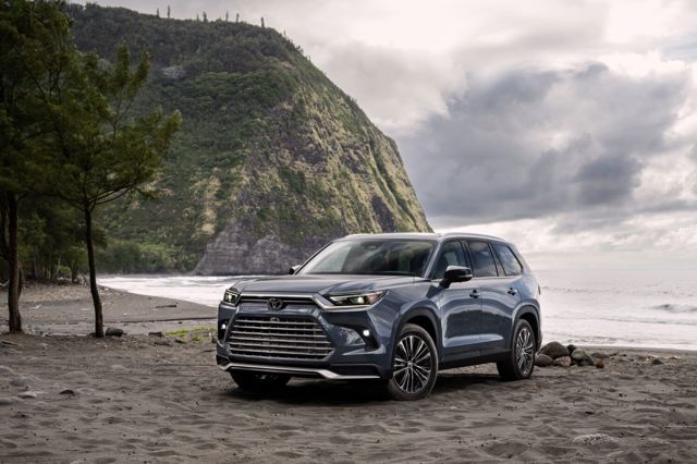 Toyota Grand Highlander foto 31