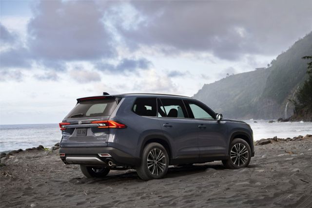 Toyota Grand Highlander foto 32