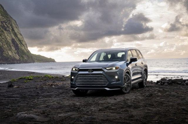 Toyota Grand Highlander foto 48
