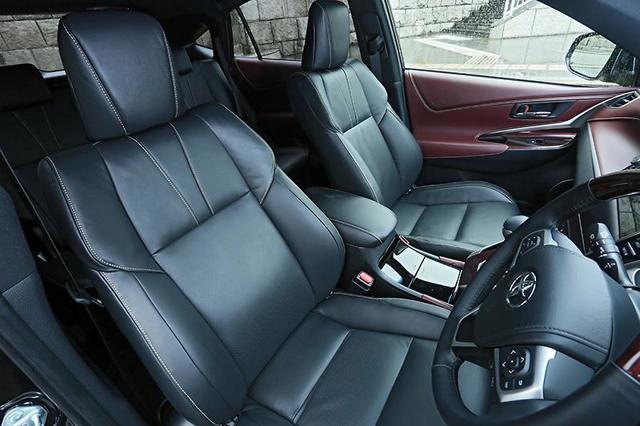 Toyota Harrier photo 27