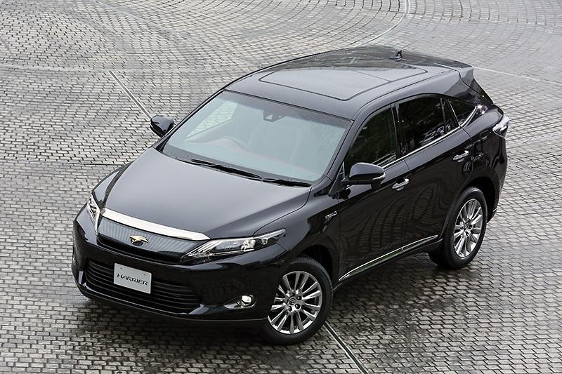 Toyota Harrier photo 9