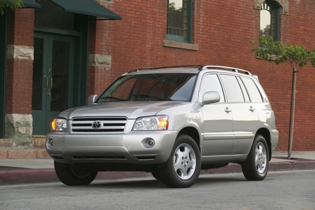 Toyota Highlander / Kluger photo 18