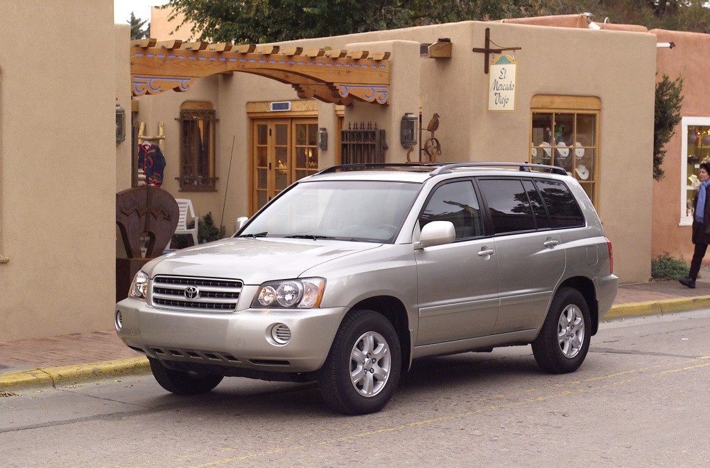 Toyota Highlander / Kluger photo 30