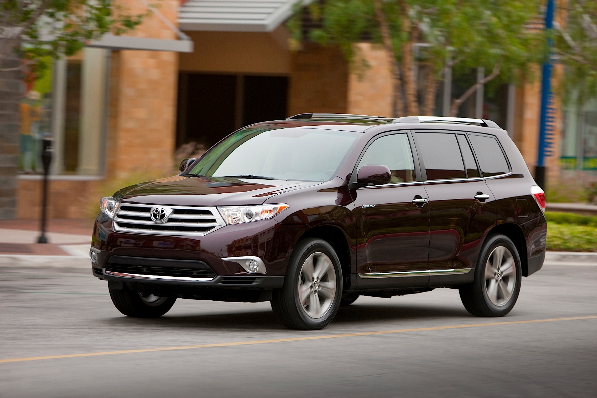 Toyota Highlander / Kluger photo 10