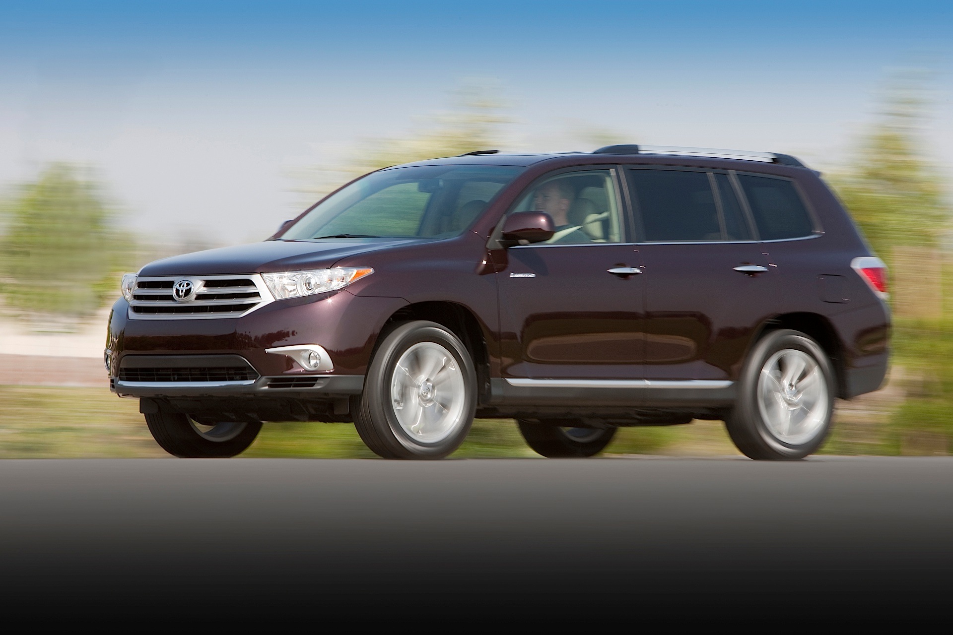 Toyota Highlander / Kluger photo 19