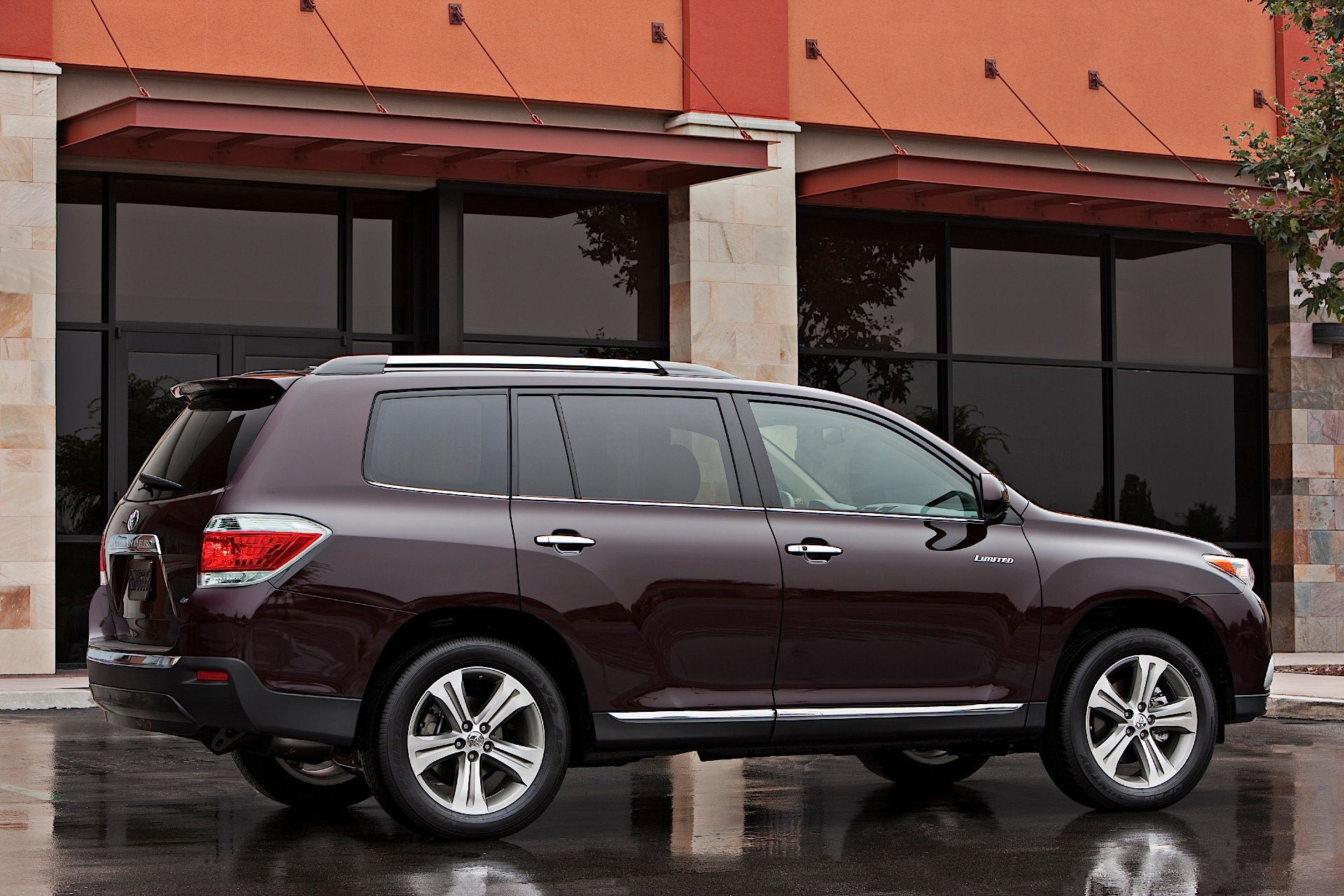 Toyota Highlander / Kluger photo 33