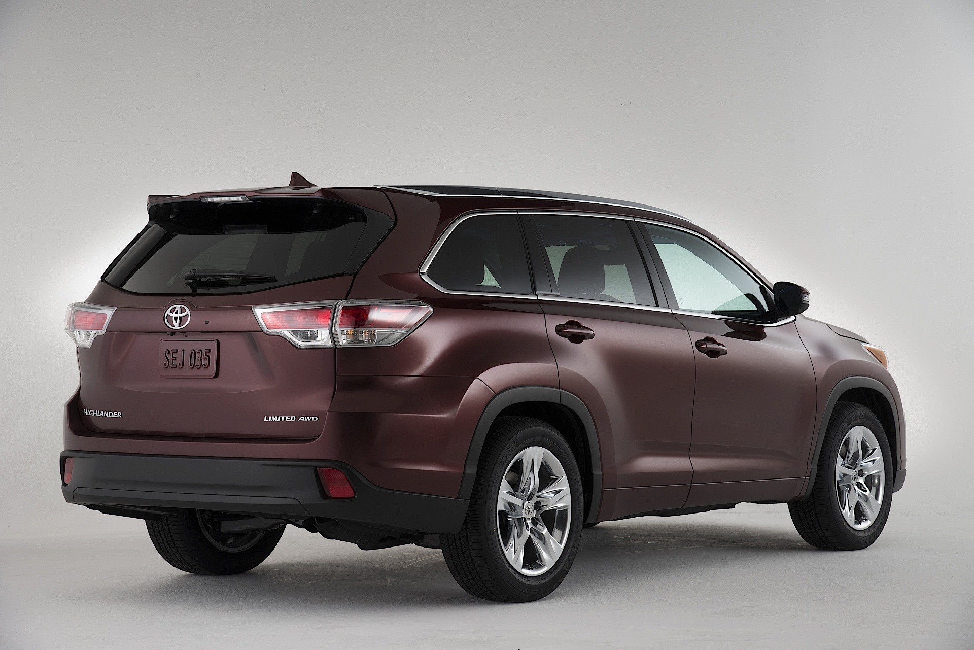 Toyota Highlander / Kluger photo 11