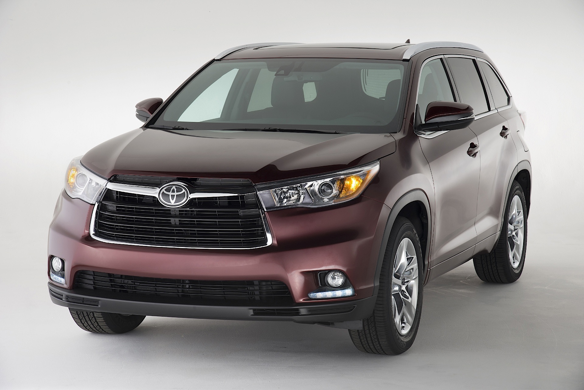 Toyota Highlander / Kluger photo 5