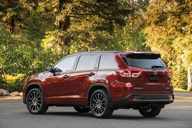 Toyota Highlander / Kluger photo 10