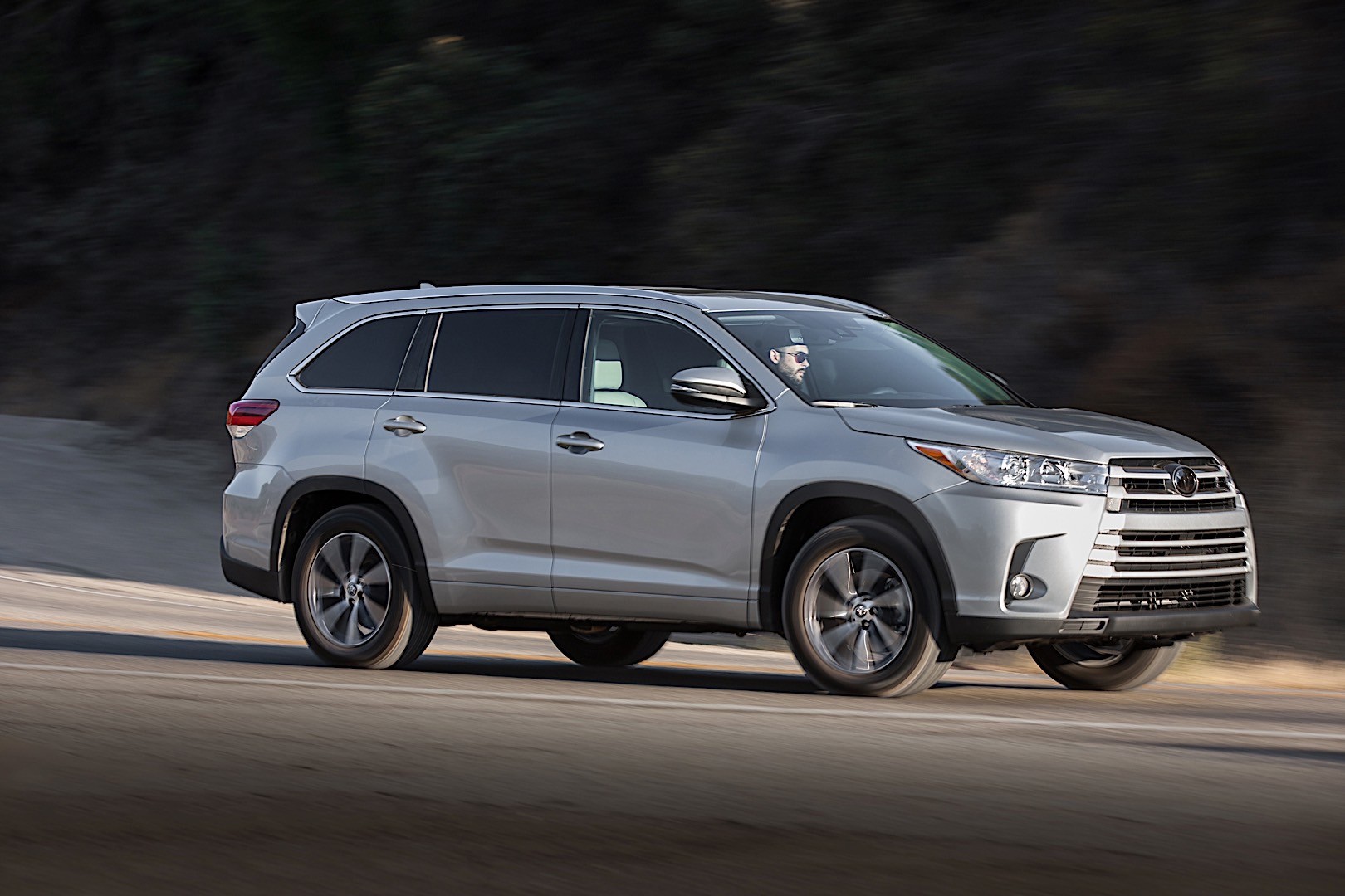 Toyota Highlander / Kluger photo 12