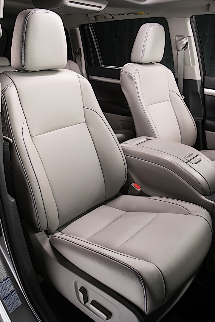 Toyota Highlander / Kluger photo 39