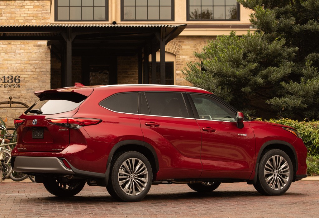 Toyota Highlander / Kluger photo 19