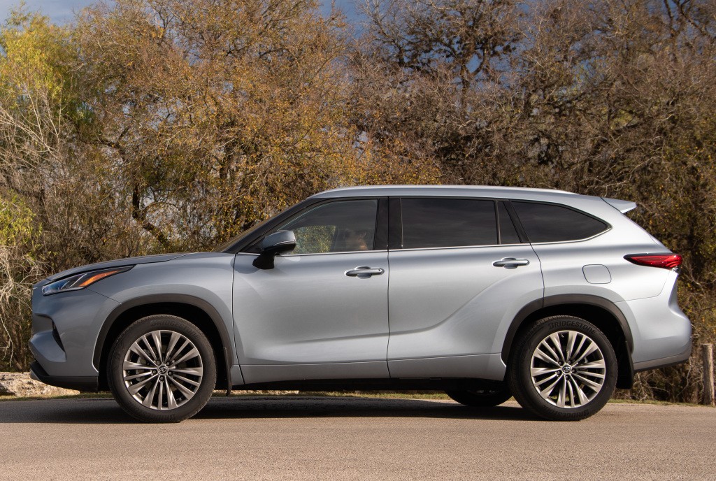 Toyota Highlander / Kluger photo 35