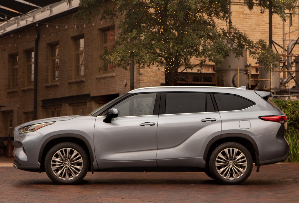 Toyota Highlander / Kluger photo 39