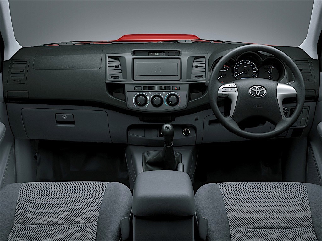 Toyota Hilux Double Cab photo 73