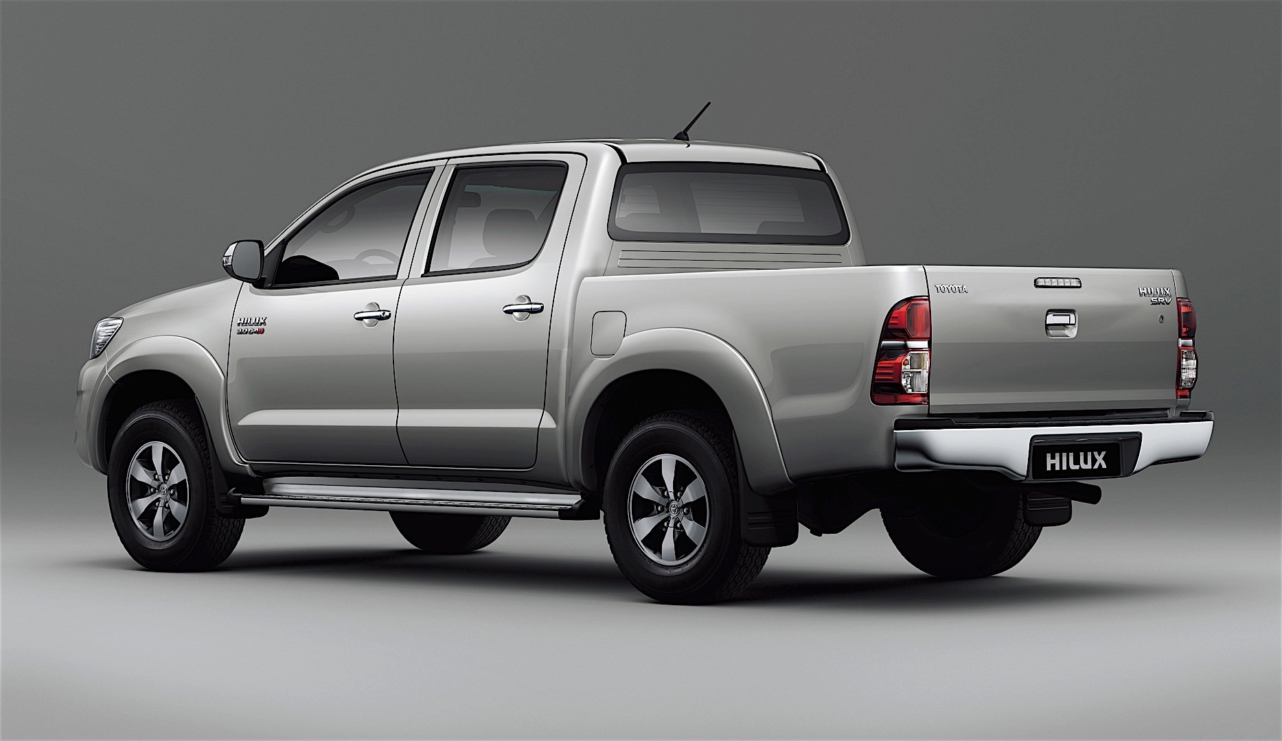 Toyota Hilux Double Cab photo 22