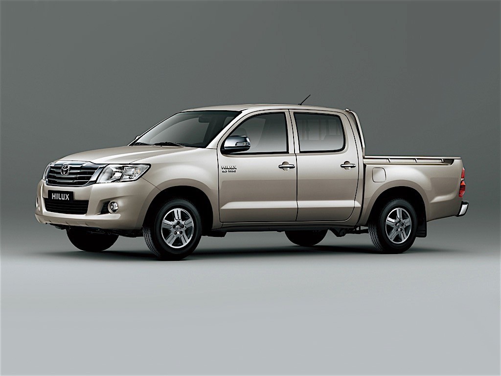 Toyota Hilux Double Cab photo 24