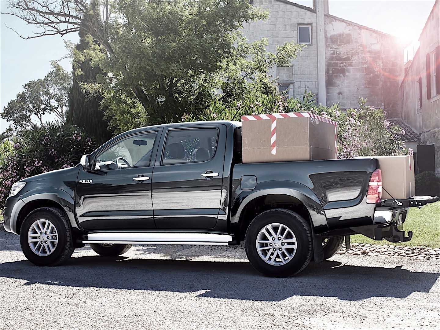 Toyota Hilux Double Cab photo 35
