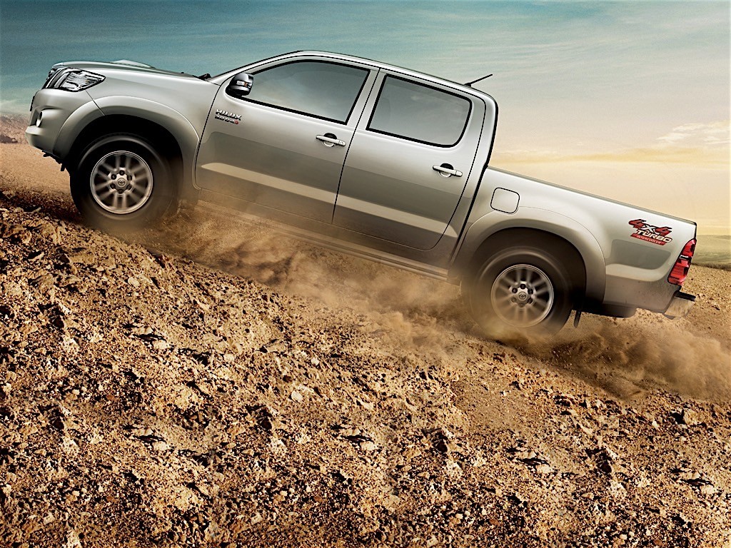 Toyota Hilux Double Cab photo 39