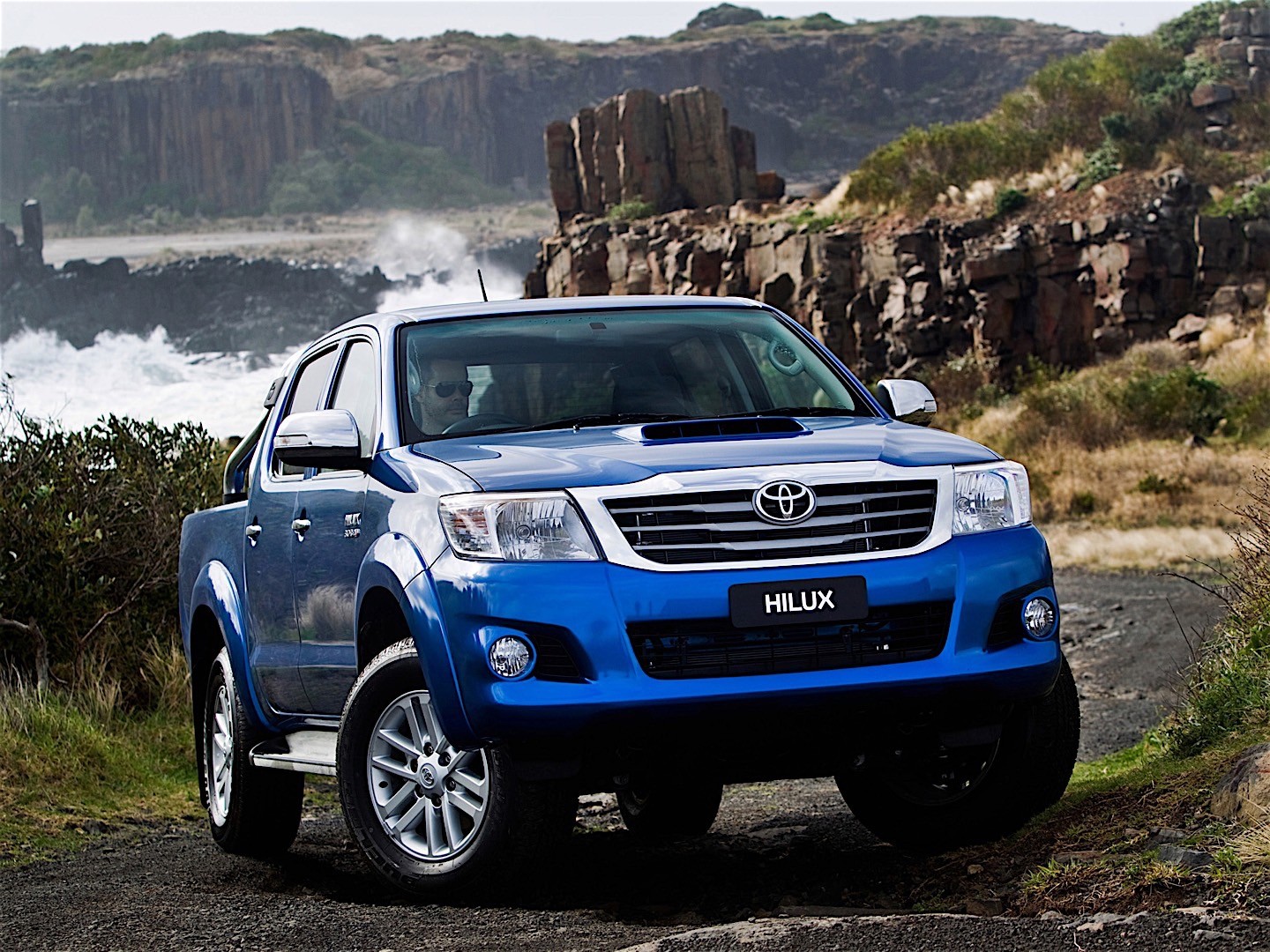 Toyota Hilux Double Cab photo 44