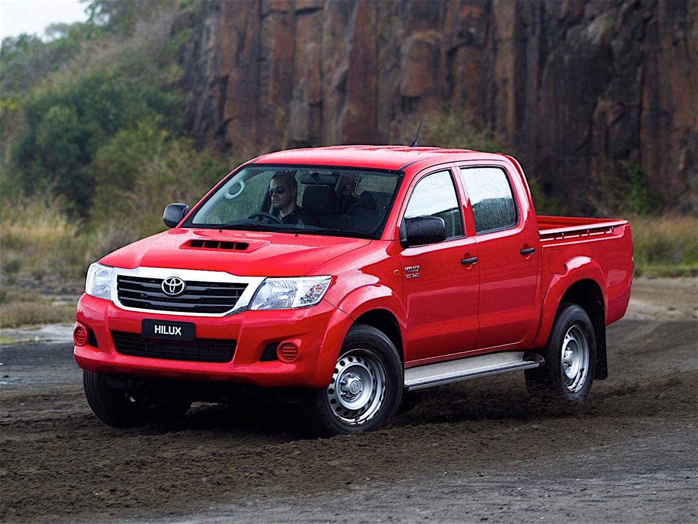 Toyota Hilux Double Cab photo 57
