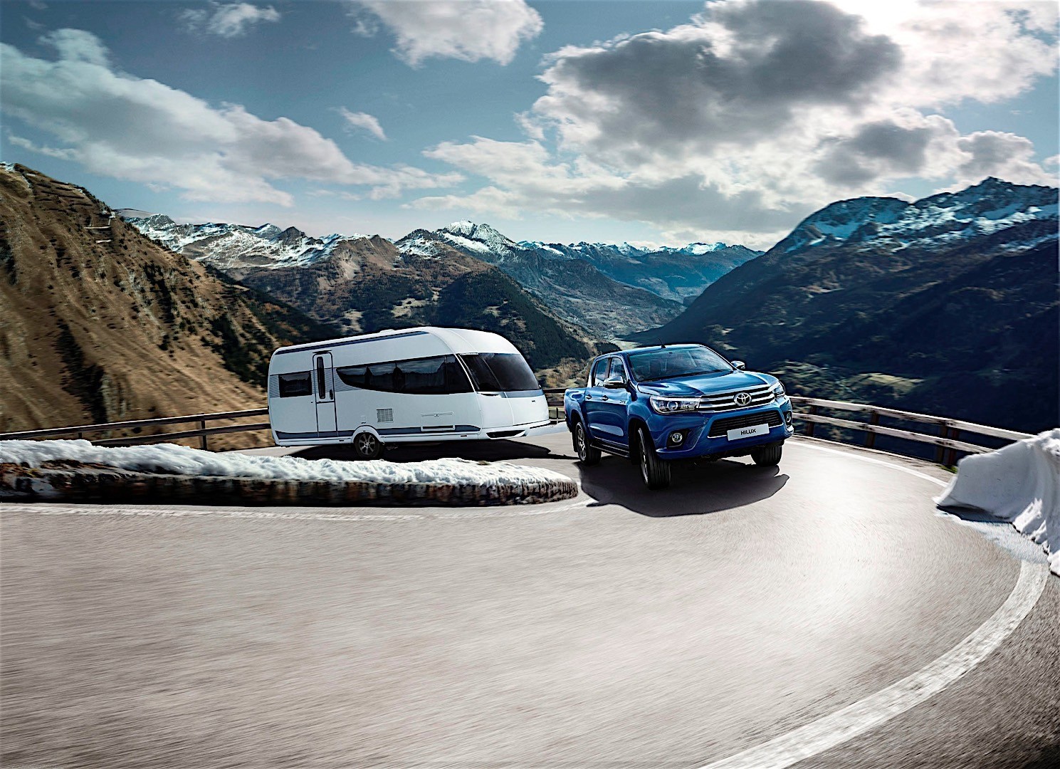 Toyota Hilux Double Cab photo 70