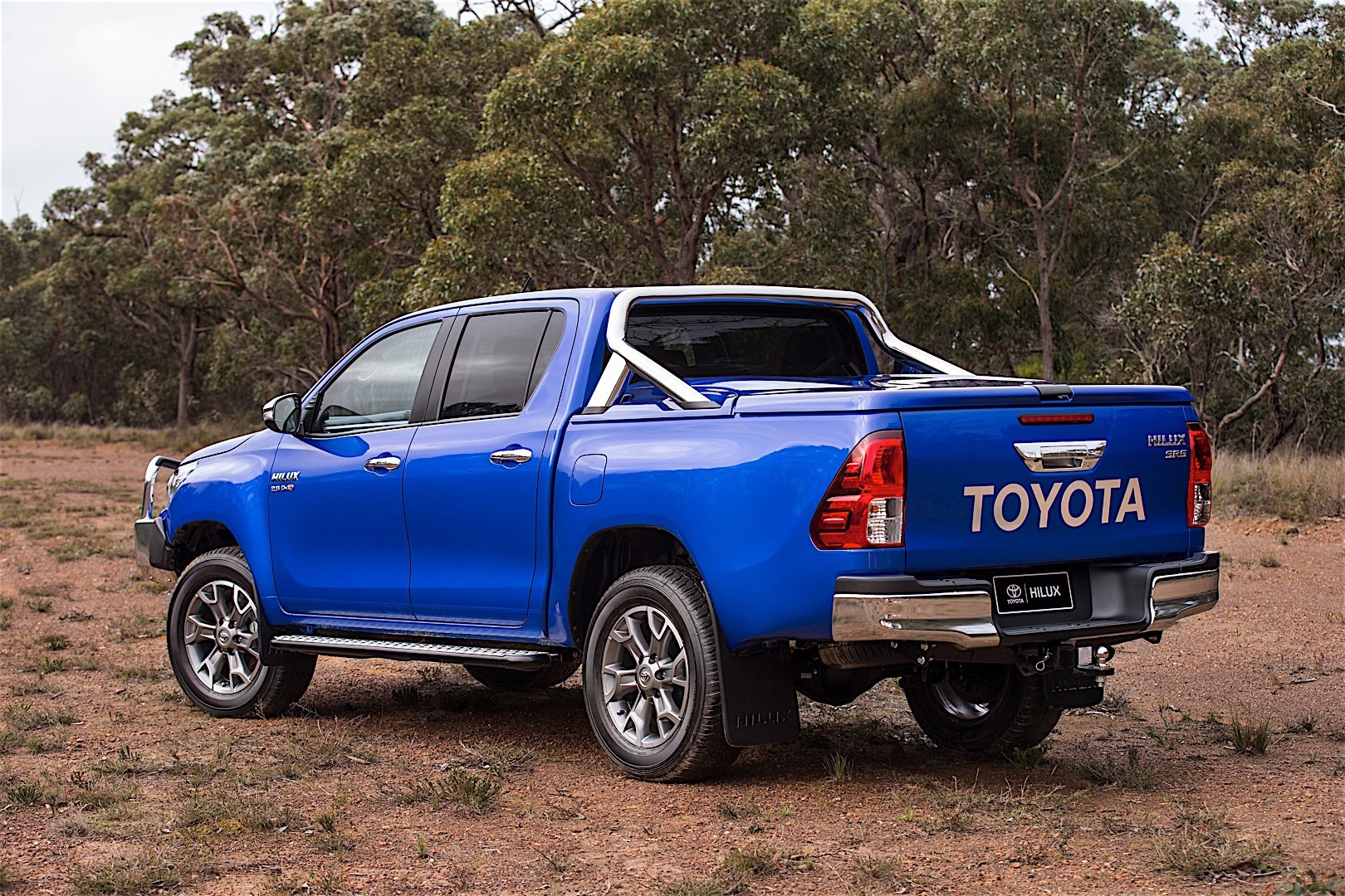 Toyota Hilux Double Cab photo 82