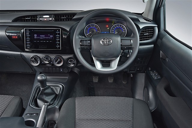 Toyota Hilux Double Cab photo 100